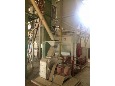 فروش کارخانه خوراک دام , طیور و آبزیان در استان ایلام