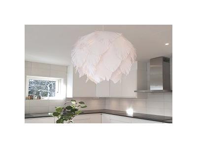 تولید  و پخش لوستر برنزی  و ویترین برنجی