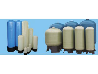 تولید کننده و سازنده انواع مخازن صنعتی و سازه های فلزی