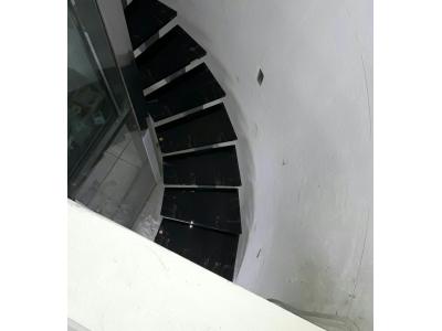 ساخت و اجرای انواع سازه استیل 