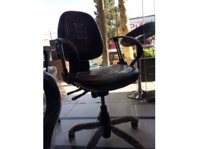 مبلمان اداری نوین آرا