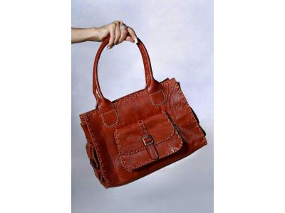 فروش کیف و کفش در محدوده  پیروزی 