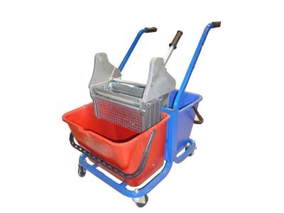 ترالی نظافت 