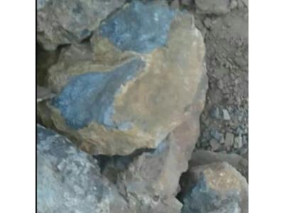 فروش سنگ آنتیموان با عیار بالا