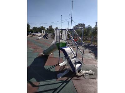 ساخت تخصصی انواع وسایل بازی پارکی وباغی