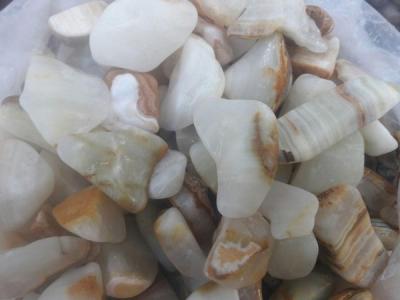 فروش قلوه سنگ رنگی رود خانه ای