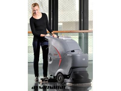 اسکرابر (زمین شوی )