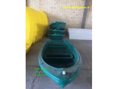 قایق پلی اتیلن ، قایق چهار نفره ، قایق تفریحی ، قایق روی سقف ماشین 