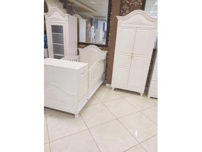 سیسمونی گلاسکو  فروش انواع تخت خواب نوزاد و کمد کم جا 