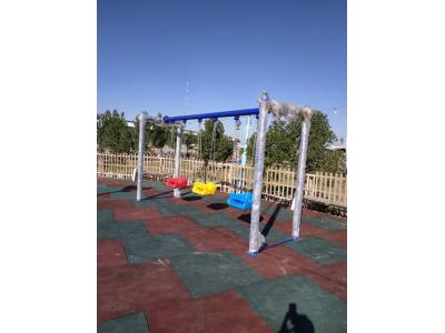 ساخت تخصصی انواع وسایل بازی پارکی وباغی