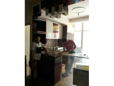 طراحی و ساخت کابینت و کمد دیواری و تعمیرات انواع سازه چوبی