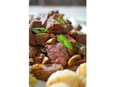 تهیه غذا در محدوده رسالت